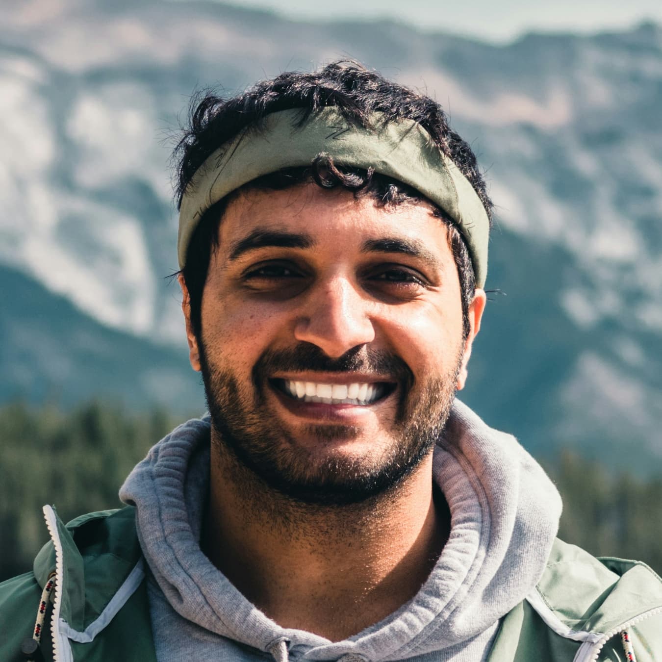 Tour sales team member